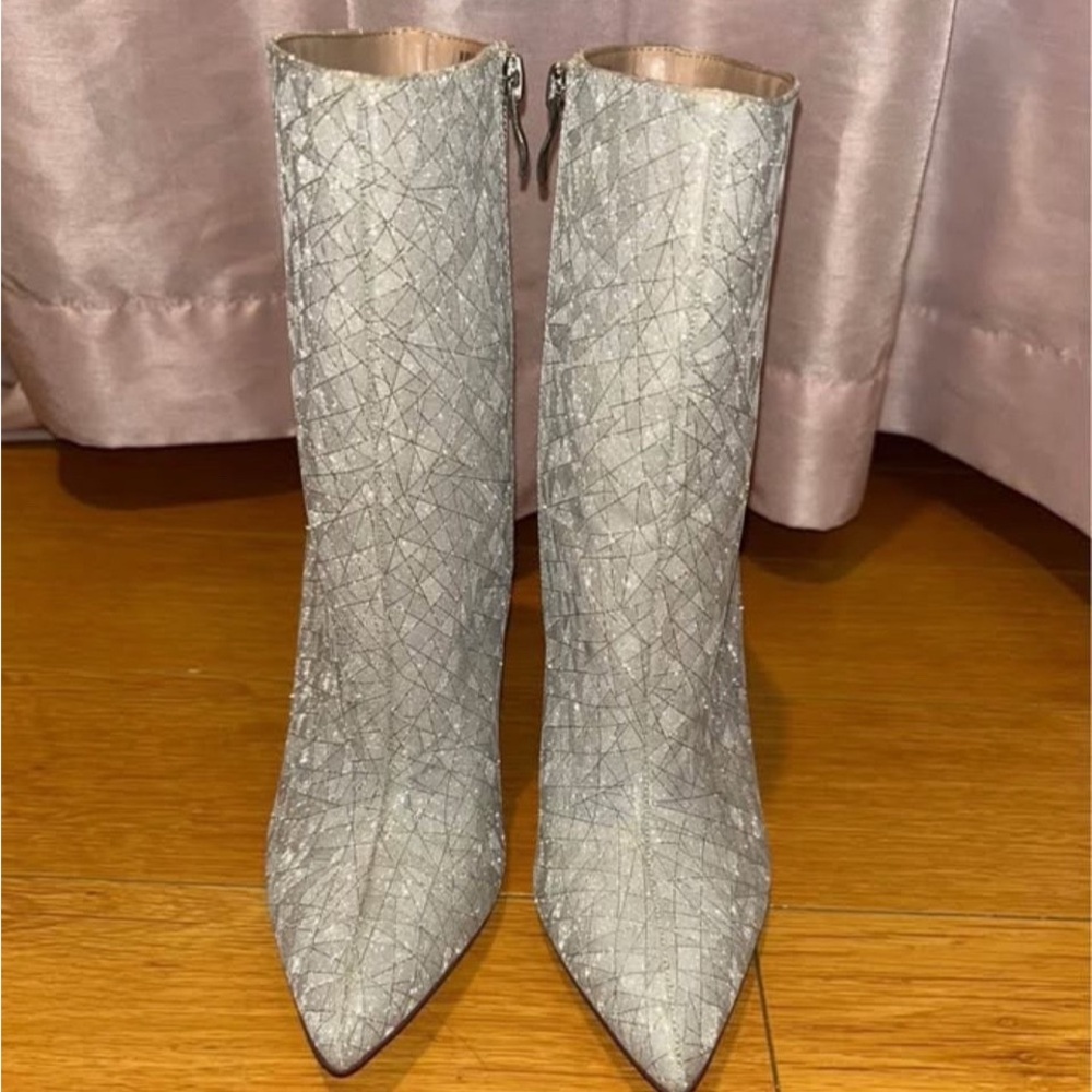 ELDITAS Silver Women's Boots